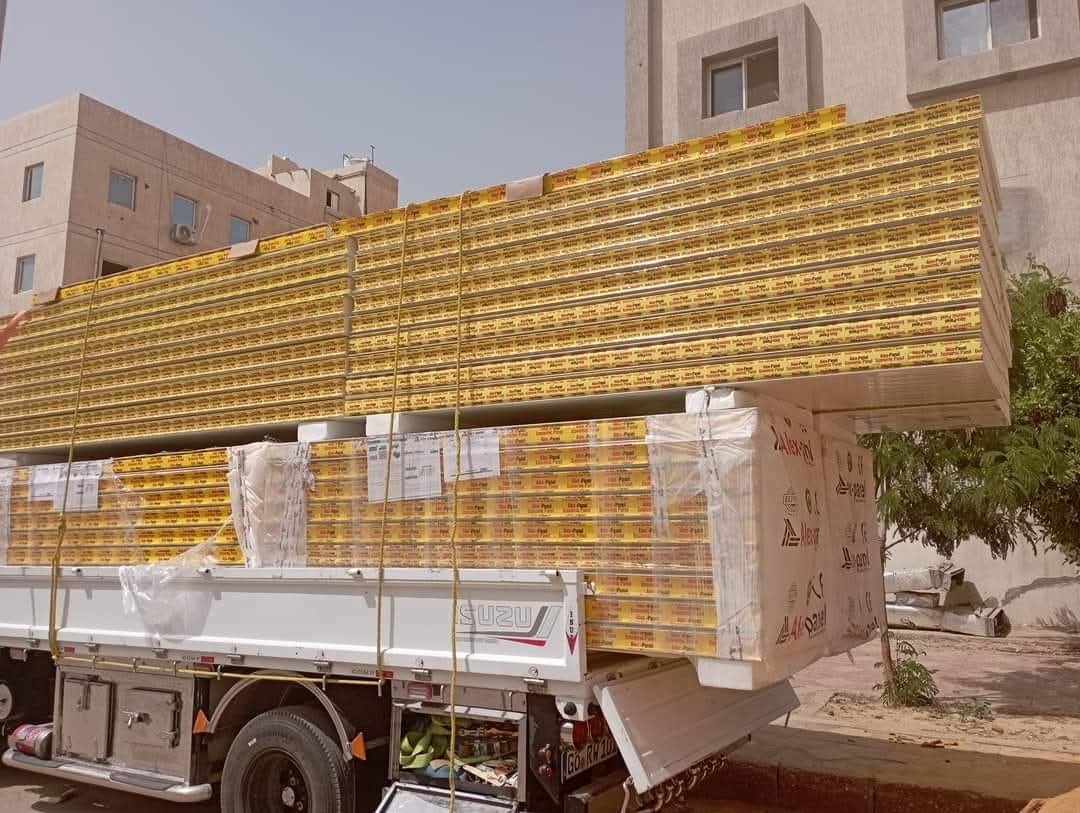 ساندوتش بانل بالرياض