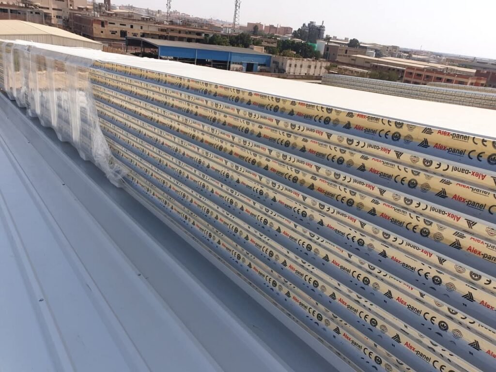 أسعار ساندوتش بانل في الرياض مناسبة لجميع أنواع المباني والمشروعات.