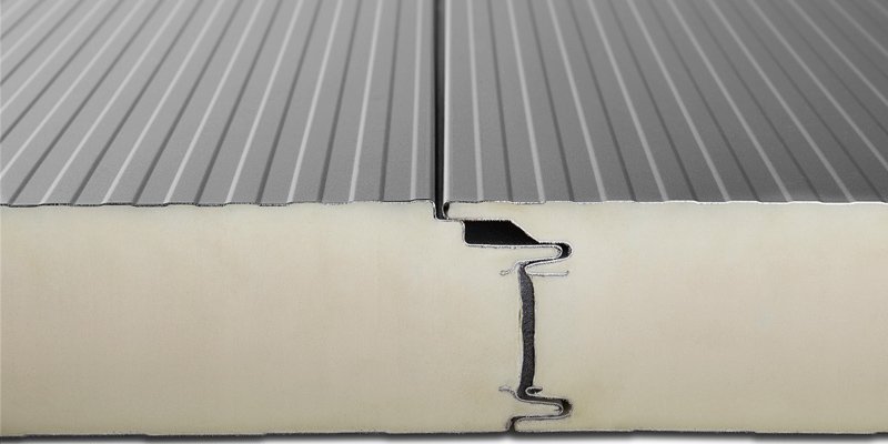 ساندوتش بانل في الرياض، خيار مثالي للمناخ الحار.
